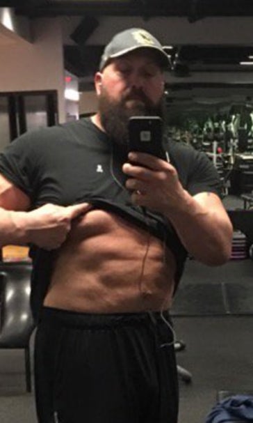WWE's The Big Show is working on a six-pack